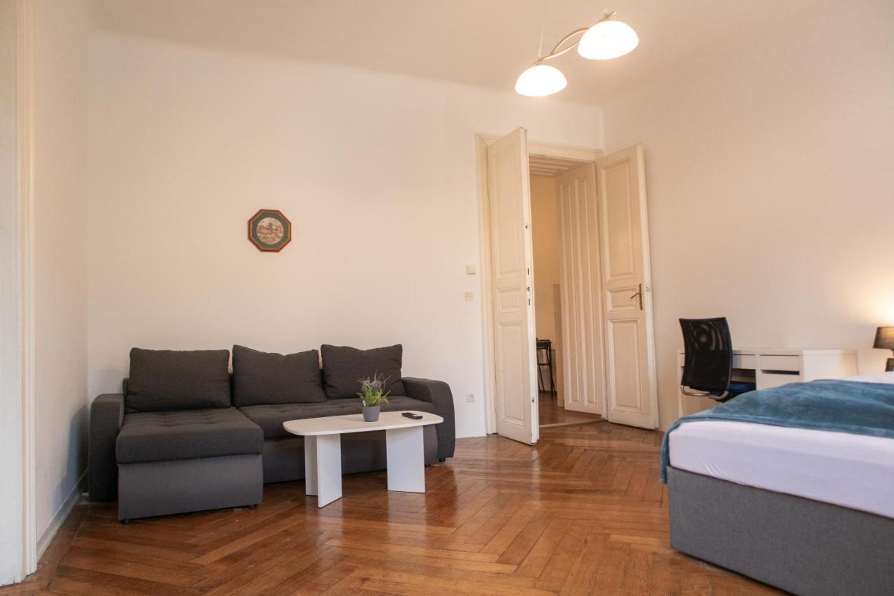 Roomy 2Br Apt. Near Akh -Perfect For Longstays Wiedeń Zewnętrze zdjęcie
