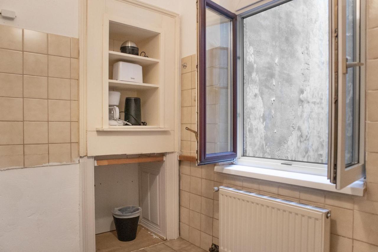 Roomy 2Br Apt. Near Akh -Perfect For Longstays Wiedeń Zewnętrze zdjęcie